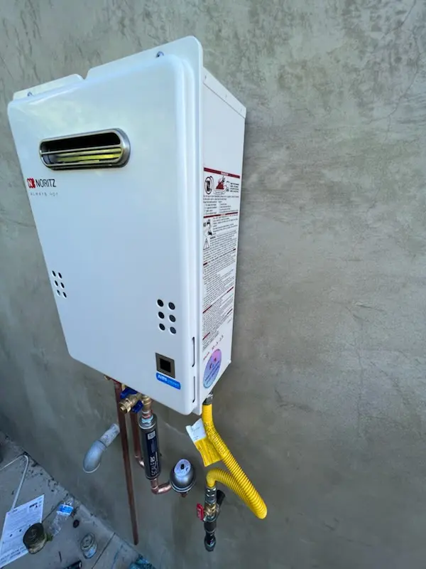 Tankless water heater installation for Lindale homes